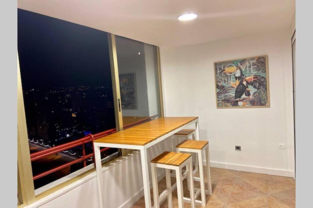 Ideal 1 Benidorm Kültér fotó